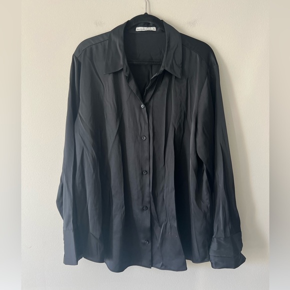 Abercrombie & Fitch Black Button Down Oversized Satin Blend Shirt Size XL - Picture 1 of 6
